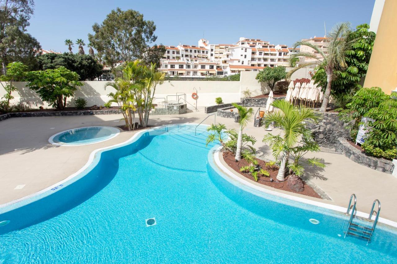 Atlas Suites Tenerife By Enjoyahome Los Cristianos  Exterior photo